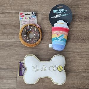 NWT 3 Plush Dog Toys
